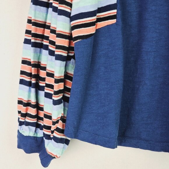 Umgee Plus Navy Blue Banded Cuffed Stripped Sleeve Round Hem Split Hip Top, XL - Picture 4 of 6